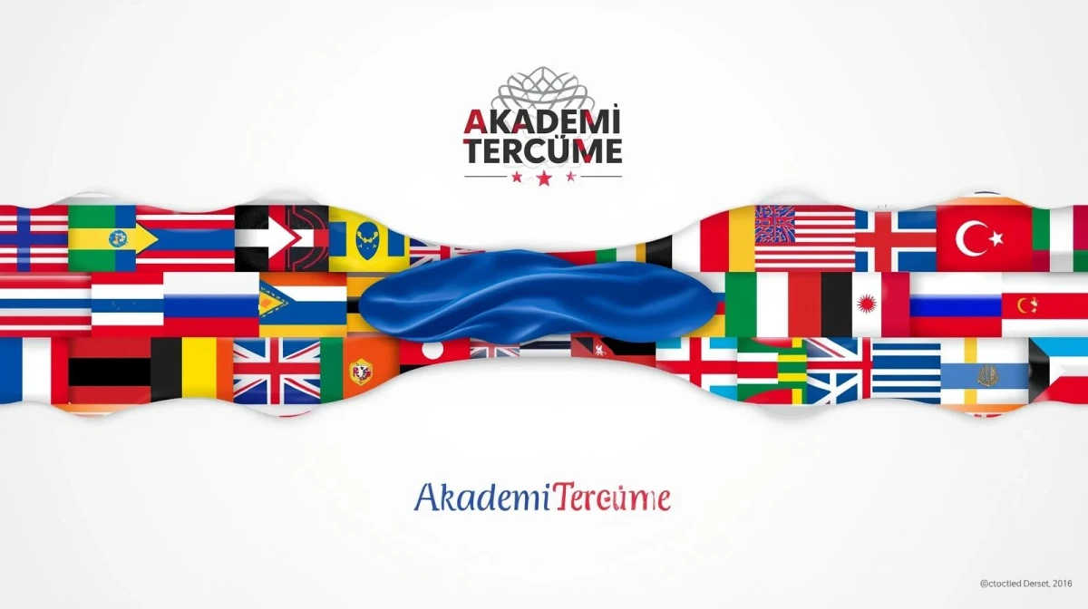 Online yeminli tercüme hizmeti sunan tercüman ve bilgisayar başında online tercümanlık süreci